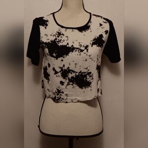 Black & White Cropped Top